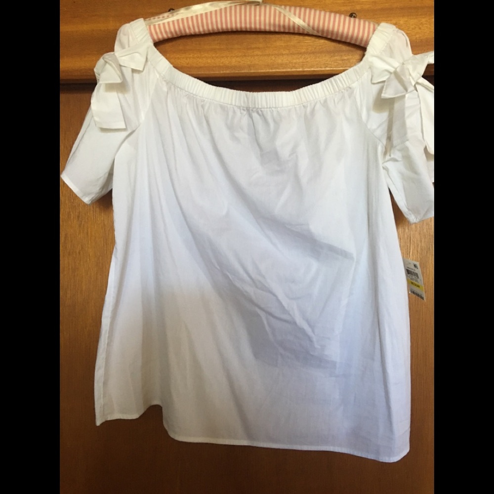 White cotton off the shoulder top Women’s M